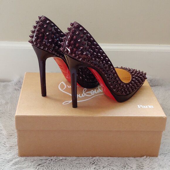 CHRISTIAN LOUBOUTIN Spikes Pumps - Picture 3 of 14